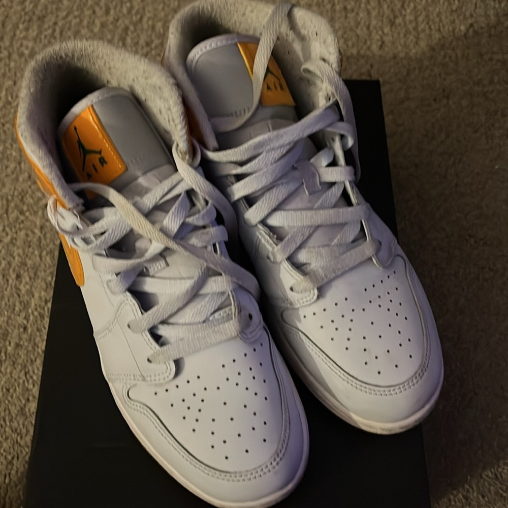 Jordan 1 mid - Picture 3 of 8